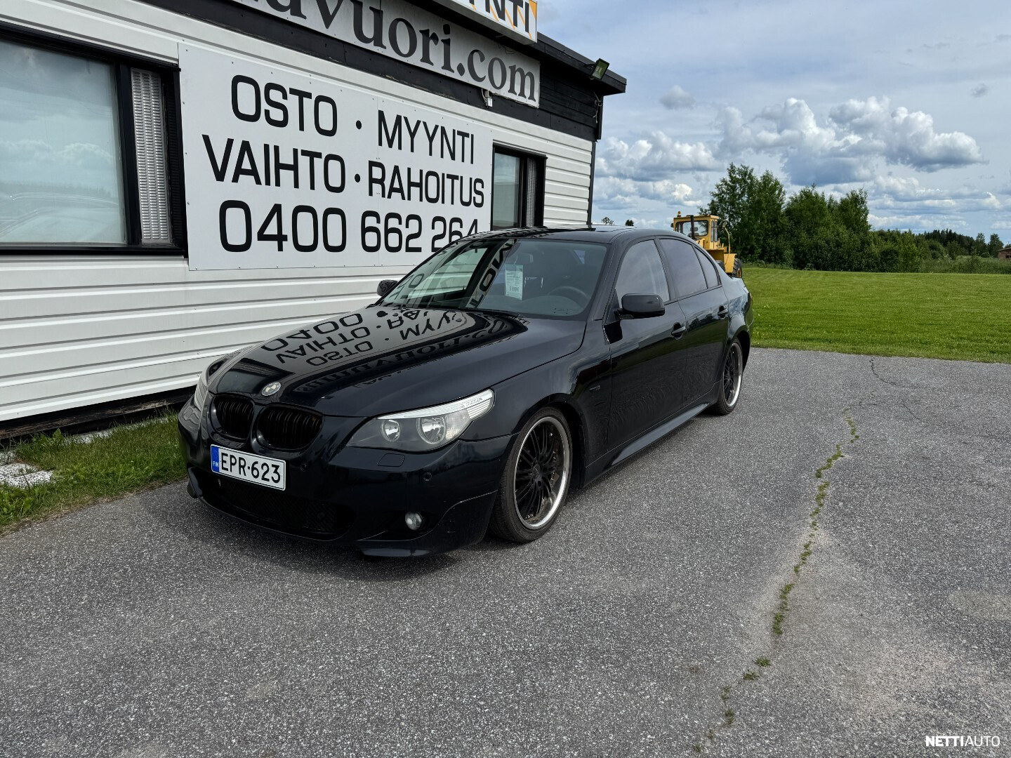 BMW 530