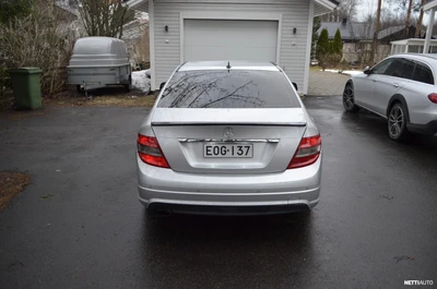 Mercedes-Benz C 200 200 CDI 2008, photo 6/24