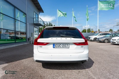 Volvo V90 D3 Kinetic 2017, photo 4/32