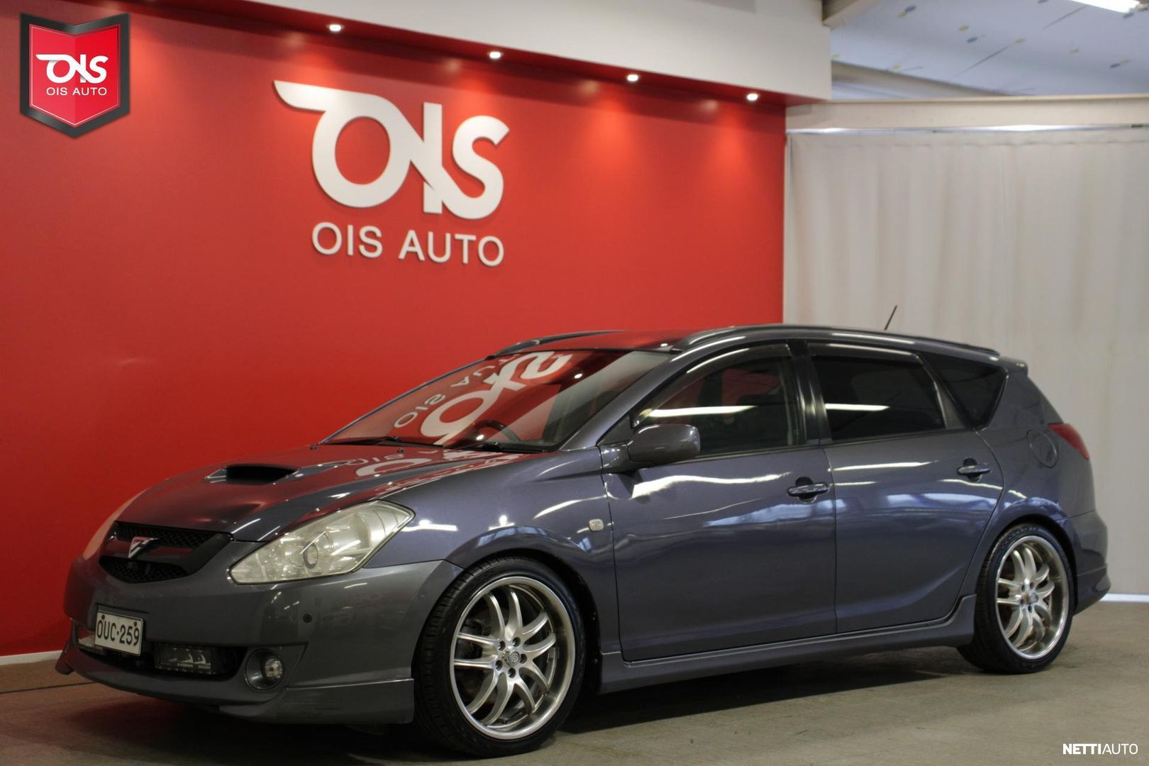 Toyota Caldina