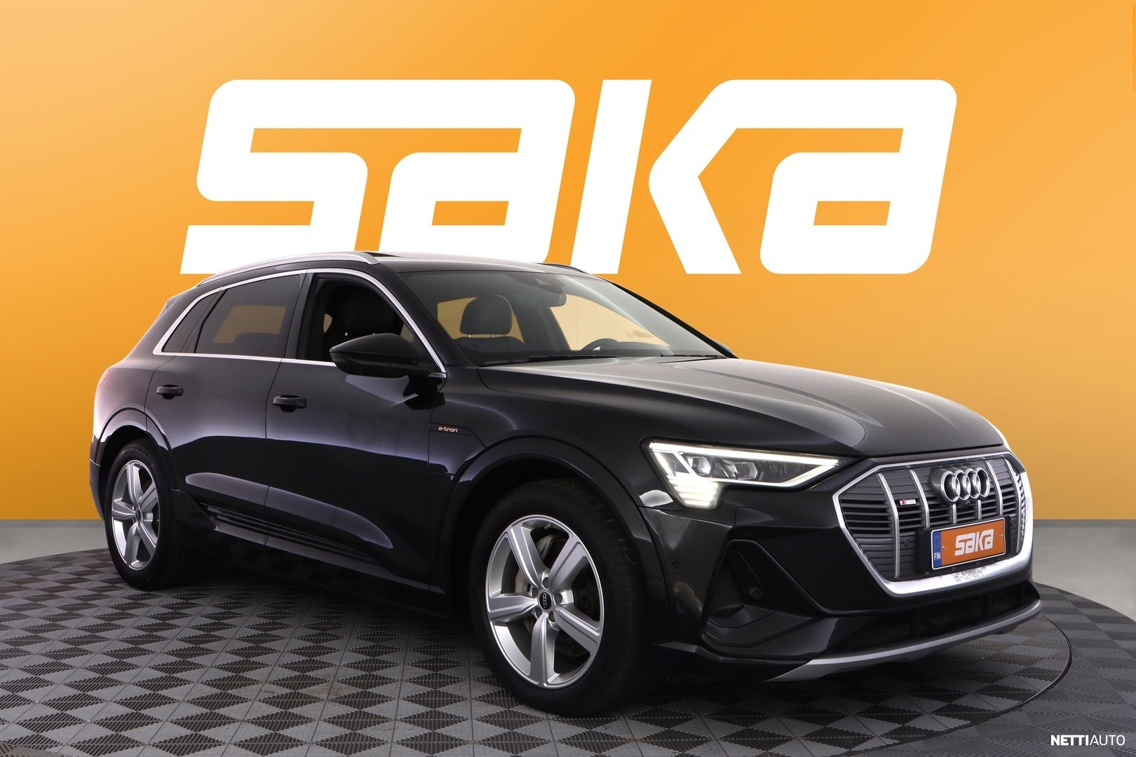 Audi e-tron