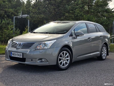 Toyota Avensis 2010, kuva 1/10