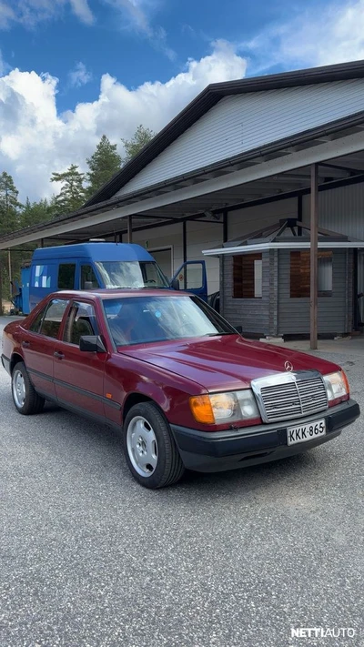 Mercedes-Benz 200 124 4d 1988, kuva 1/9