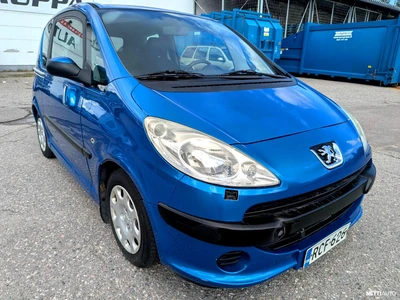 Peugeot 1007 Sporty 1,4 16V 2006, photo 3/9
