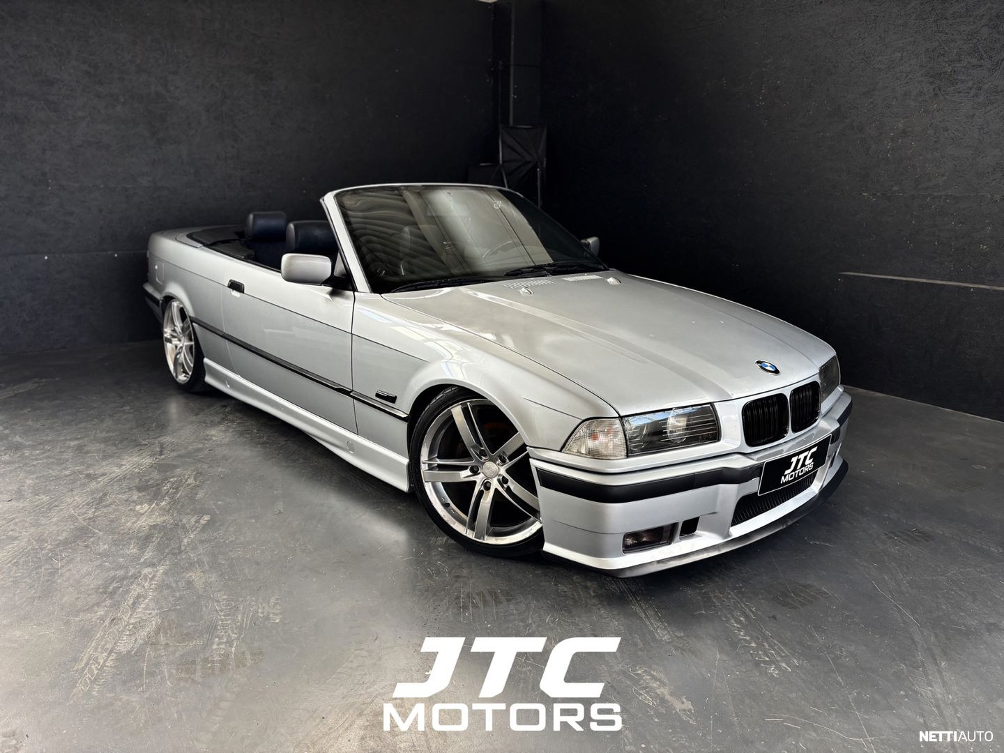 BMW 318