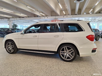 Mercedes-Benz GL 2013, kuva 3/8