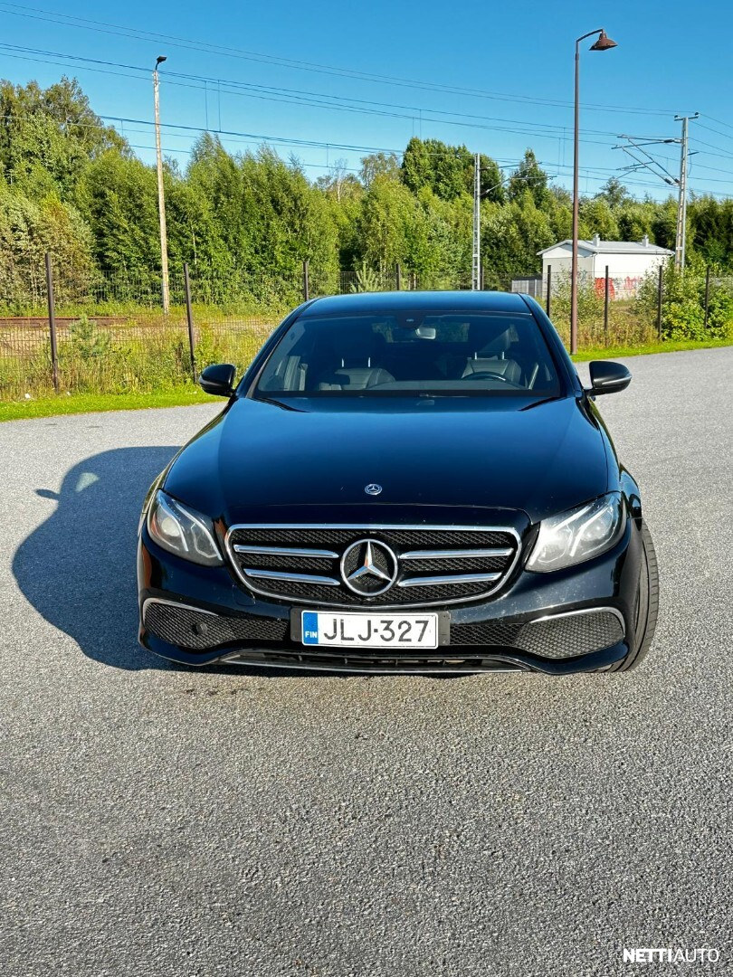 Mercedes-Benz E