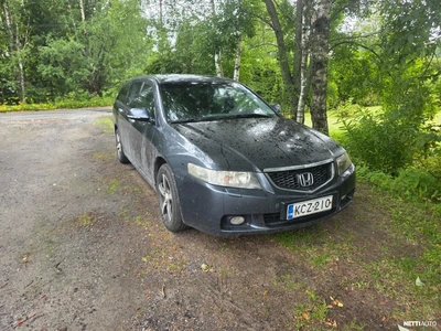 Honda Accord 2004, photo 1/10