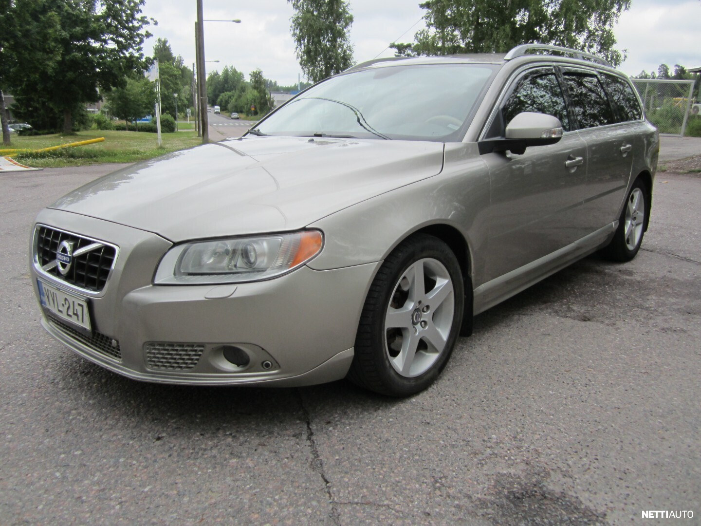 Volvo V70