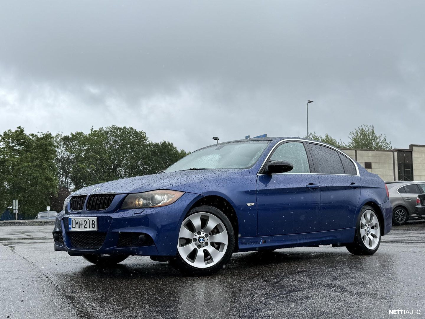 BMW 335