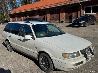 Volkswagen Passat 1996, photo 3/10
