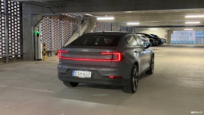 Polestar 2 2023, kuva 5/7