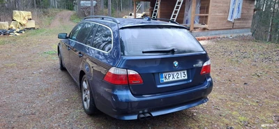 BMW 530 BMW 530d xDrive Touring 2009, photo 4/10