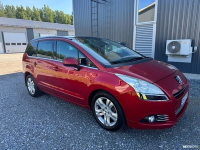 Peugeot 5008 2011, kuva 3/27