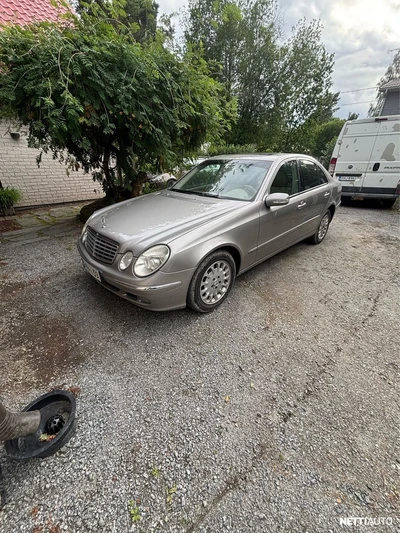 Mercedes-Benz E 2005, photo 2/14