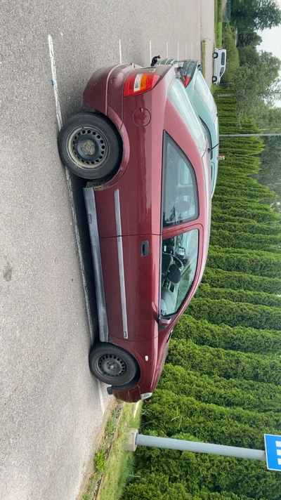 Opel Astra 1,6 8V Club 5d 1999, kuva 5/5