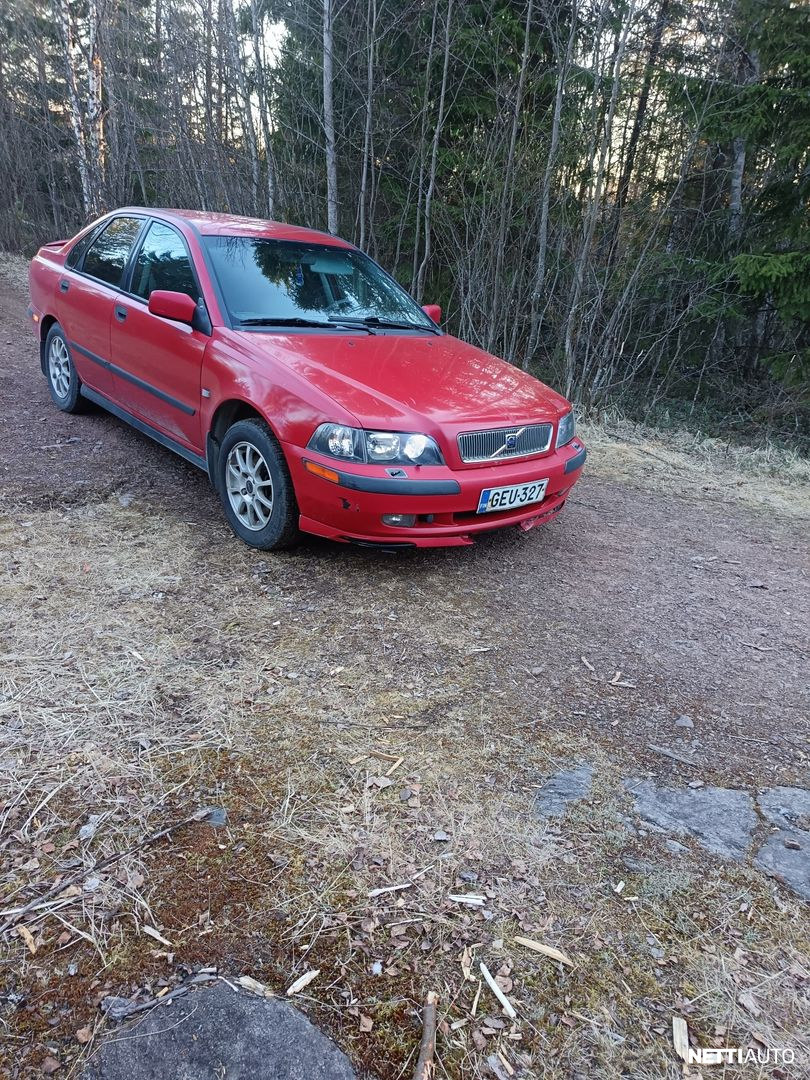 Volvo S40