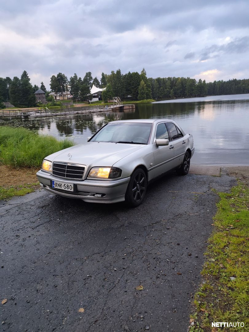 Mercedes-Benz C