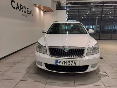 Skoda Octavia 2011, kuva 2/15