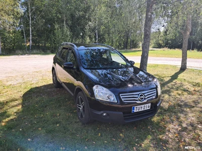 Nissan Qashqai+2 2009, photo 4/10
