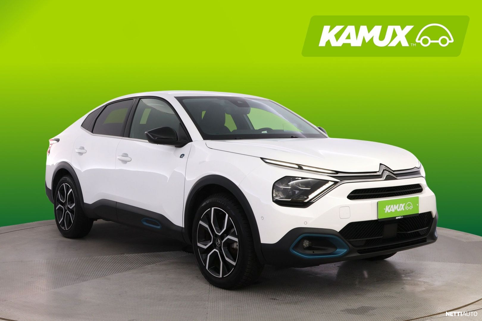 Citroen e-C4 X