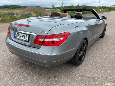 Mercedes-Benz E 250 CGI BE Cabriolet 2010, photo 4/14