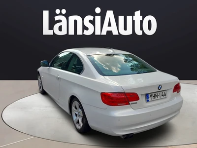 BMW 325 Ci xDrive A E92 Coupé 2011, photo 7/9
