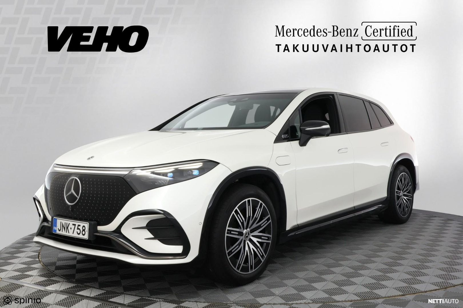 Mercedes-Benz EQS SUV