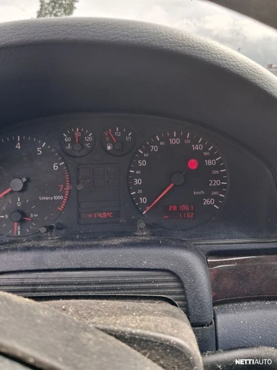 Audi A4 1997, photo 5/7
