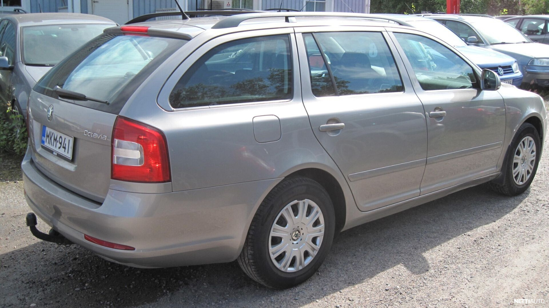 Skoda Octavia 2011, kuva 2/5