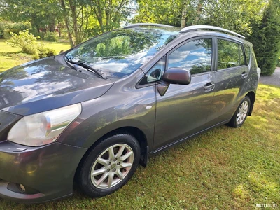 Toyota Verso 2009, kuva 2/7