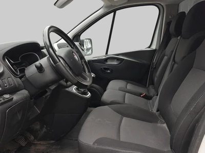 Renault Trafic 2021, photo 4/4