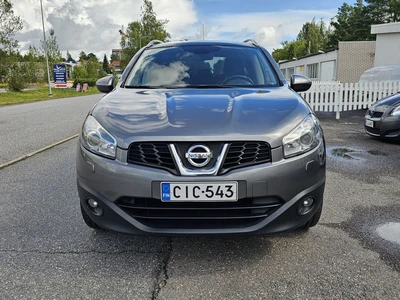 Nissan Qashqai+2 2011, photo 6/14