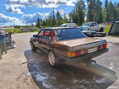 Ford Granada 1983, kuva 3/16