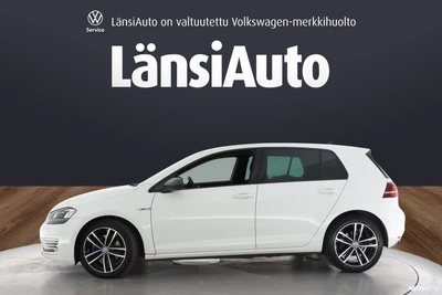 Volkswagen Golf 2016, photo 6/48