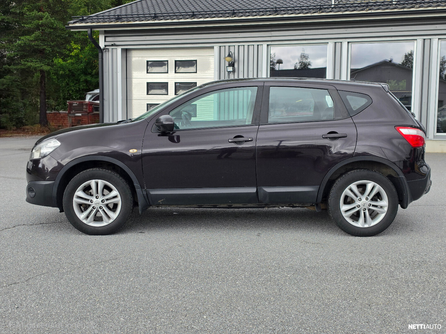 Nissan Qashqai 2010, photo 3/17