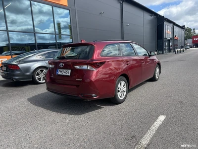 Toyota Auris 2017, kuva 2/4