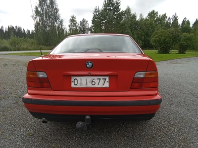 BMW 316 i 1,6 4d 1997, kuva 7/10