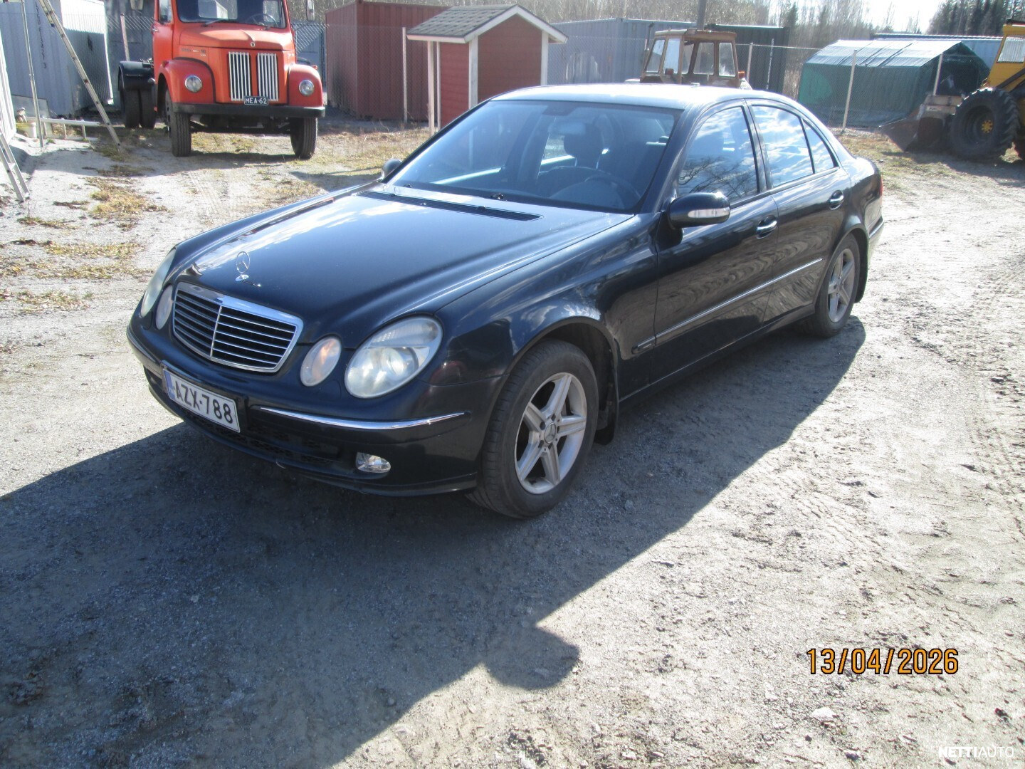 Mercedes-Benz E 320