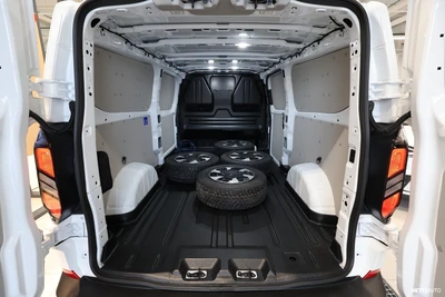 Ford Transit Custom 2026, photo 7/29