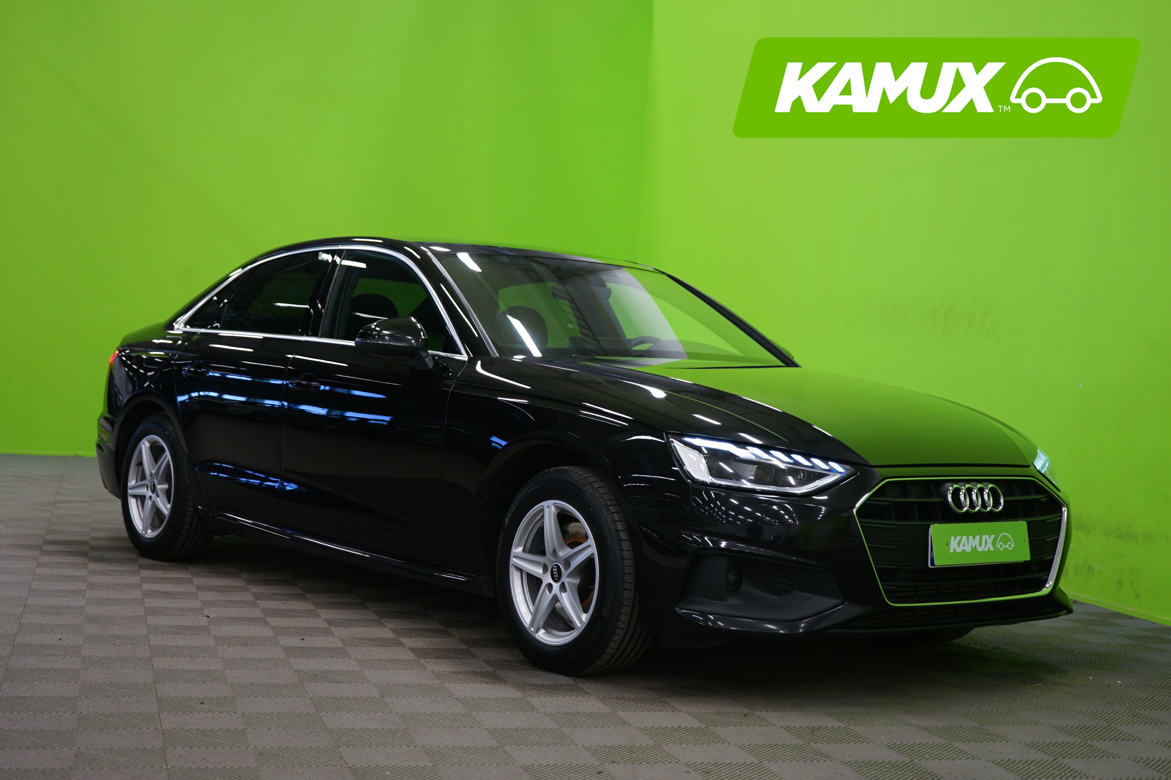 Audi A4 Sedan Business S line 35 TFSI 110kW MHEV S tronic