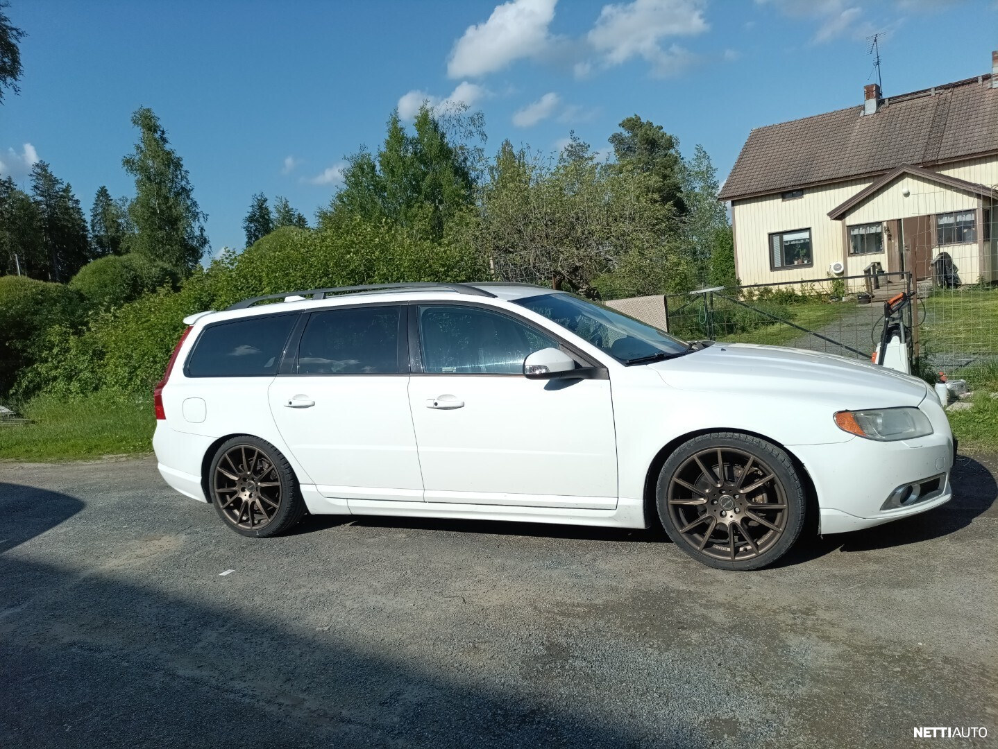 Volvo V70