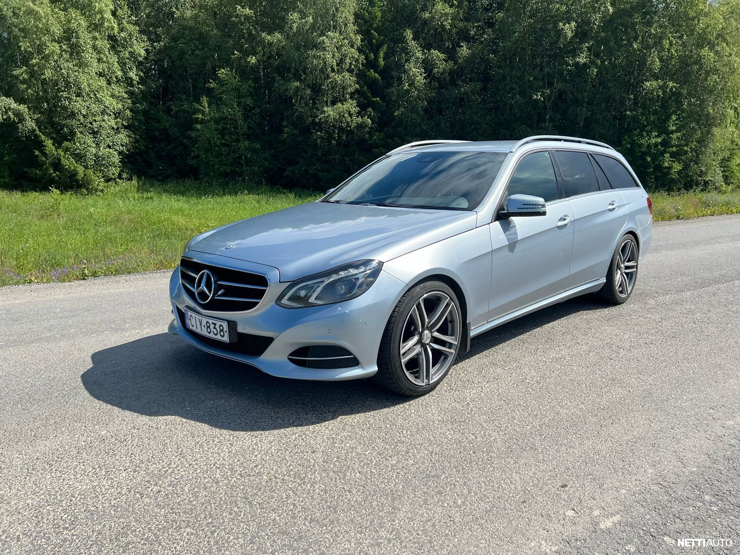 Mercedes-Benz E