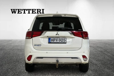 Mitsubishi Outlander PHEV 2020, kuva 4/10