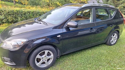 Kia Ceed 1,4 ISG LX SW EcoDynamics 2011, kuva 4/27