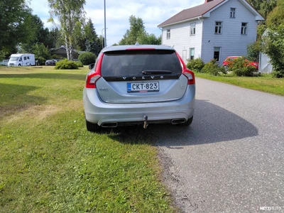 Volvo V60 2014, photo 4/7