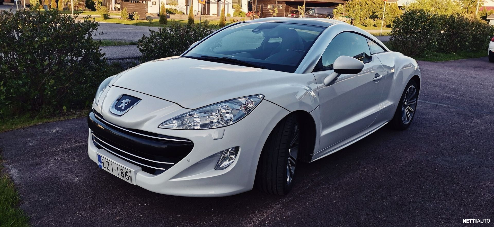 Peugeot RCZ