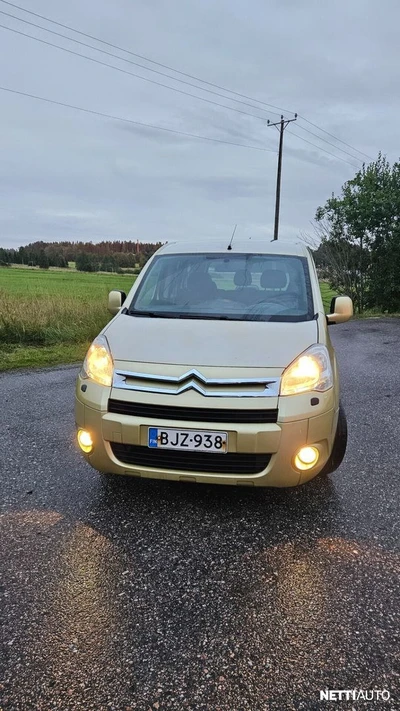 Citroen Berlingo Multispace 2009, photo 2/19