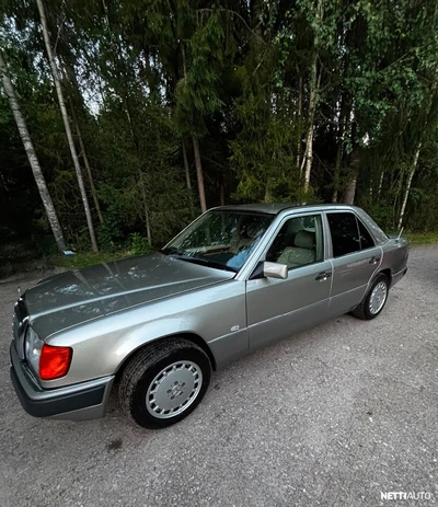 Mercedes-Benz 230 1990, kuva 2/11