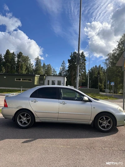 Toyota Corolla 2005, kuva 7/10